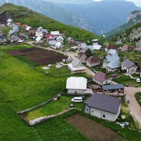Kapija Lukomir Apartamento *